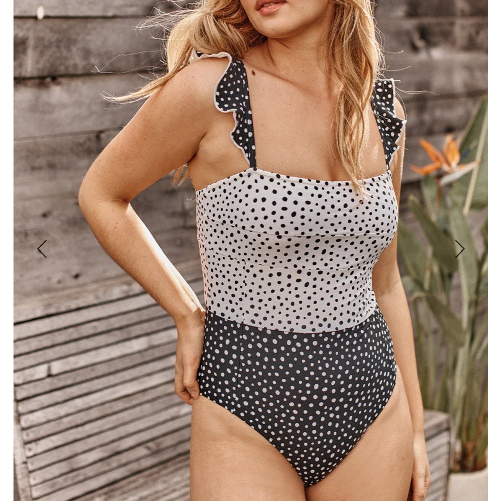 Summersalt Size 8 one piece black and white polka dot.